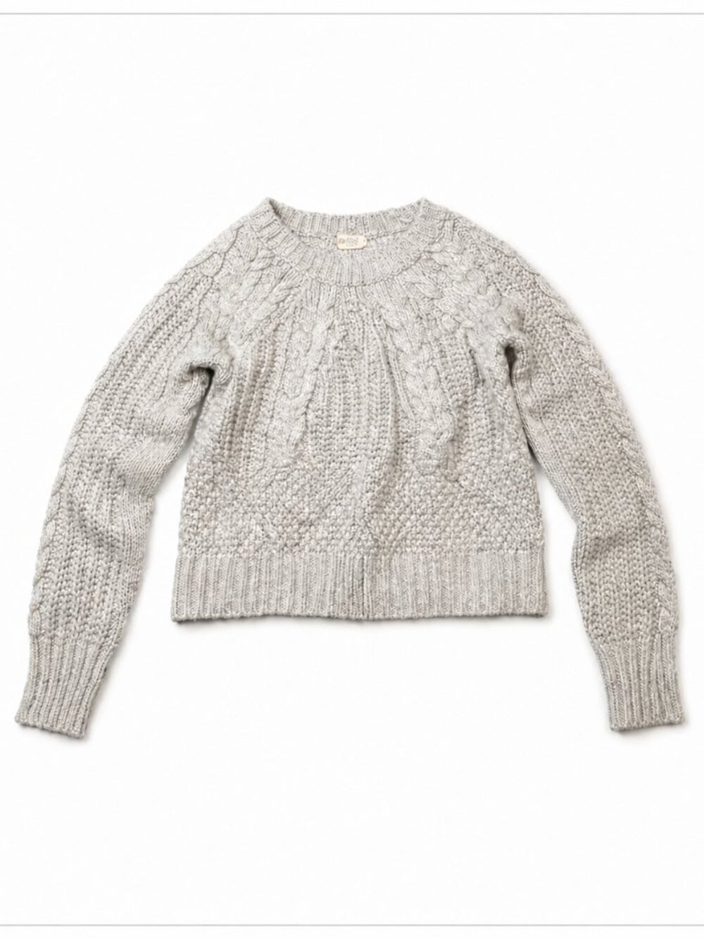 Women’s L Chunky Cable Knit Sweater Gray Cropped Cozy Pullover Hippie Rose EUC